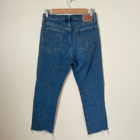 Levi's 501 Medium Wash Ankle Jeans Size 29 - Picture 4 of 9